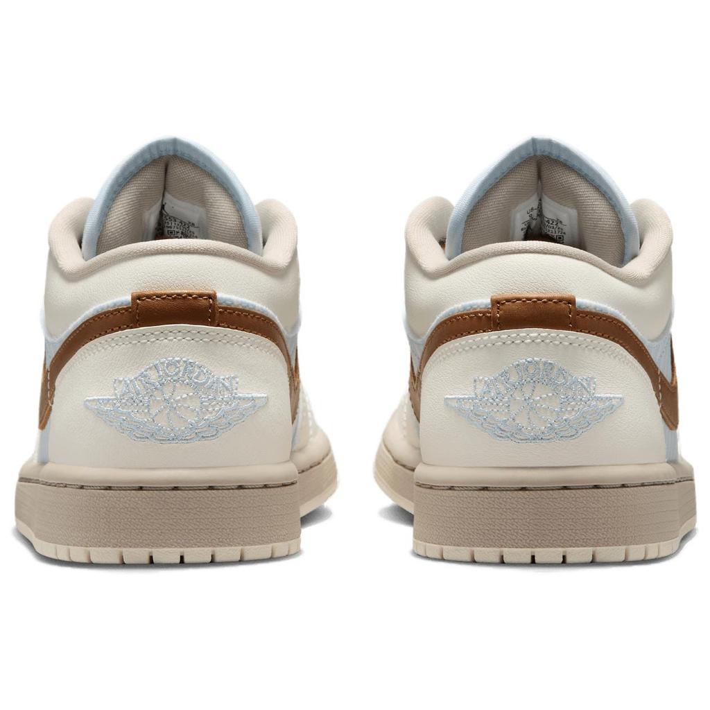 Jordan Air Jordan 1 'Stripes Business Suit Element' Low top Vintage Basketball Shoes Women's White Blue IR7553-422
