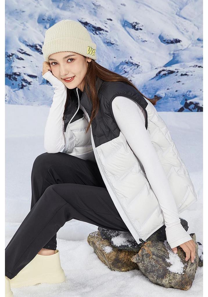 Big Brand Windproof Running Travel Jacket, Women's Soft Shell & Men's High-End Feel Hooded Rainproof Jacket for Autumn Winter.