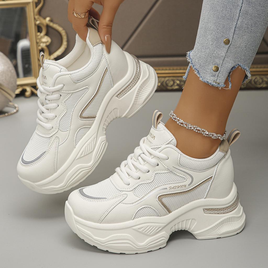 Inner Height Increase Casual Sports Shoes 22 Spring and Summer New Mesh Breathable Thick-soled Dad Shoes Are Small