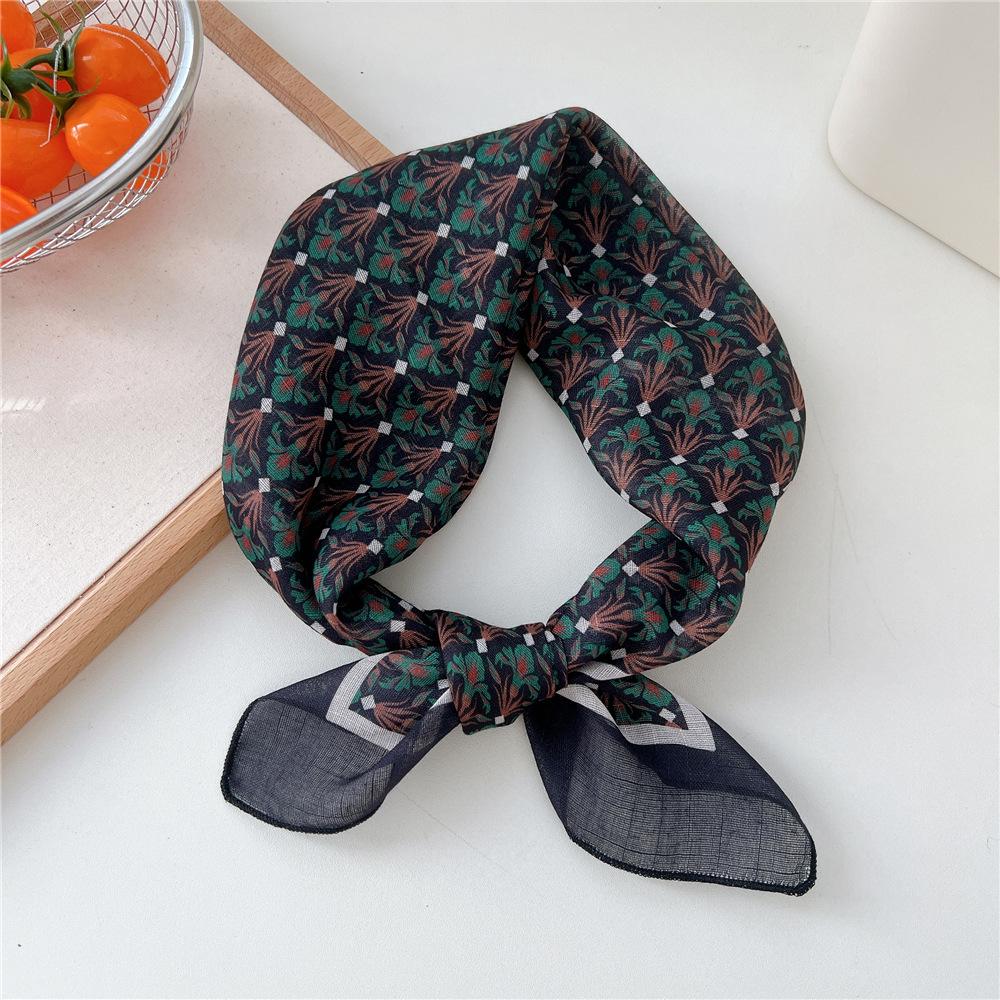 Fashion Women Printing Cotton Linen Small Square Scarf Scarf Women's Versatile Paisley Scarf Head Band Hair Accessories