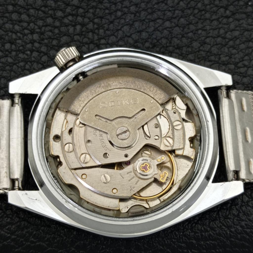 AUTOMATIC VINTAGE REFURBISHED SEIKO 5 JAPAN MENS RED COLOR DIAL WATCH a440409-4 Sk-a440409