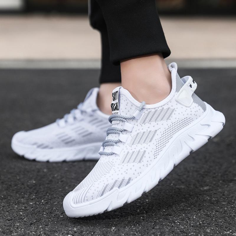 Fashion Men Mesh Shoes Summer Oudoor Casual Men's Sneakers Lightweight Slip-on Breathable Sports Designed Mans Sneaker Popular Model