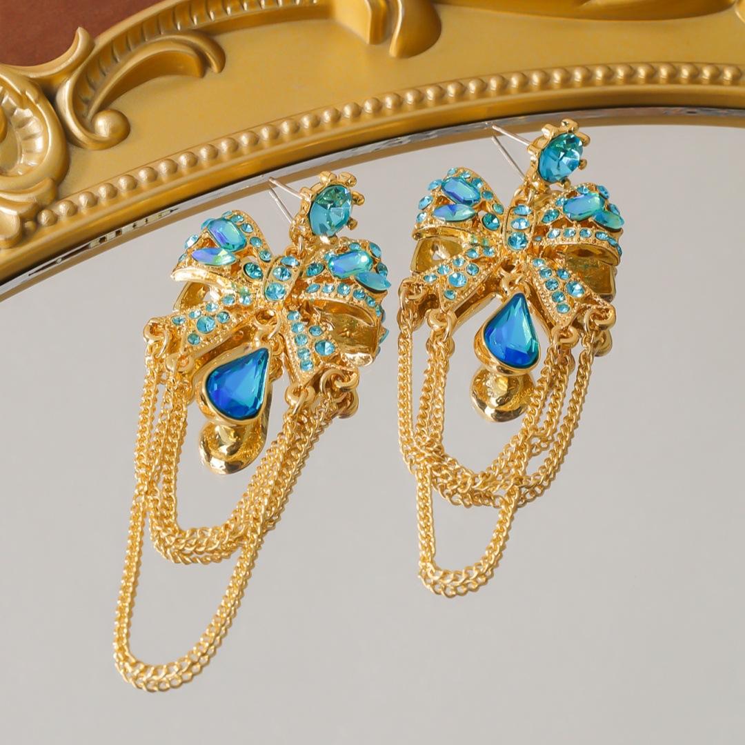 

Medieval Vintage Earrings Bj Sweet Court Style Exaggerated Personality High-End Stud Earrings Medieval Style Earrings синій