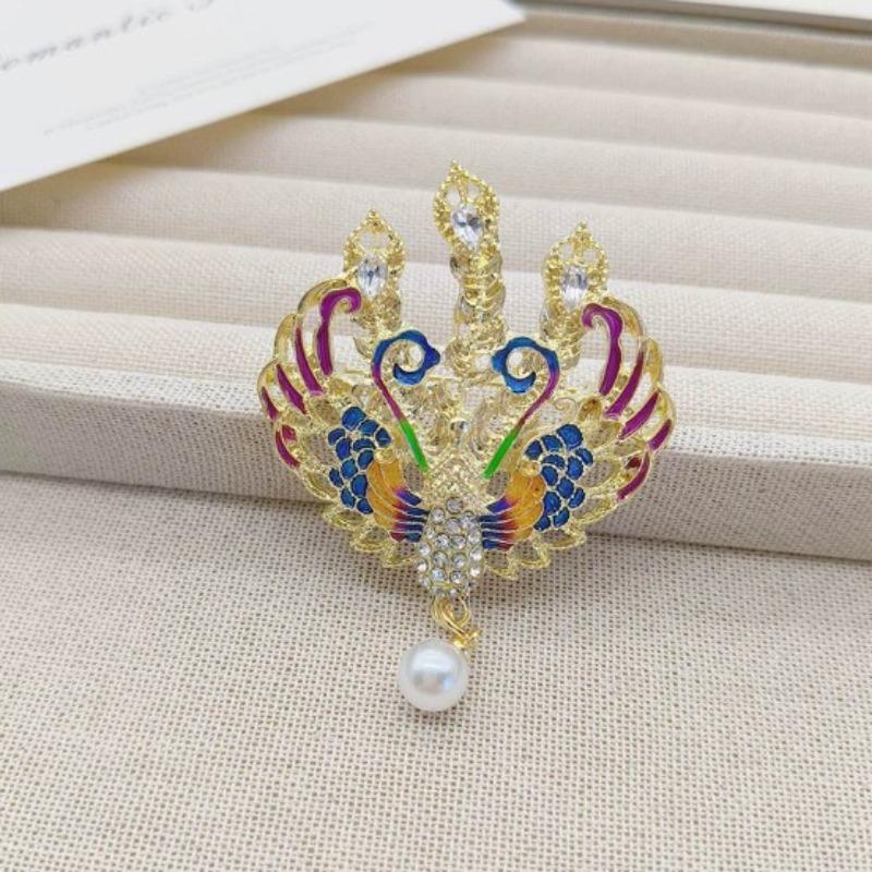 Colorful Retro Peacock Brooch Creative Pin  Personalized Jewelry Accessories Y2K Fashion Party Clothing Trend Gift