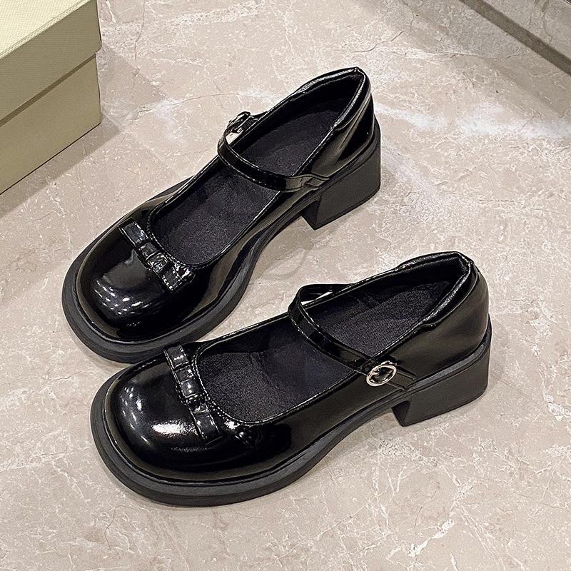French one-word buckle with platform thick heel Mary Jane single shoes women's 2025 summer new versatile bow high heel small leather shoes