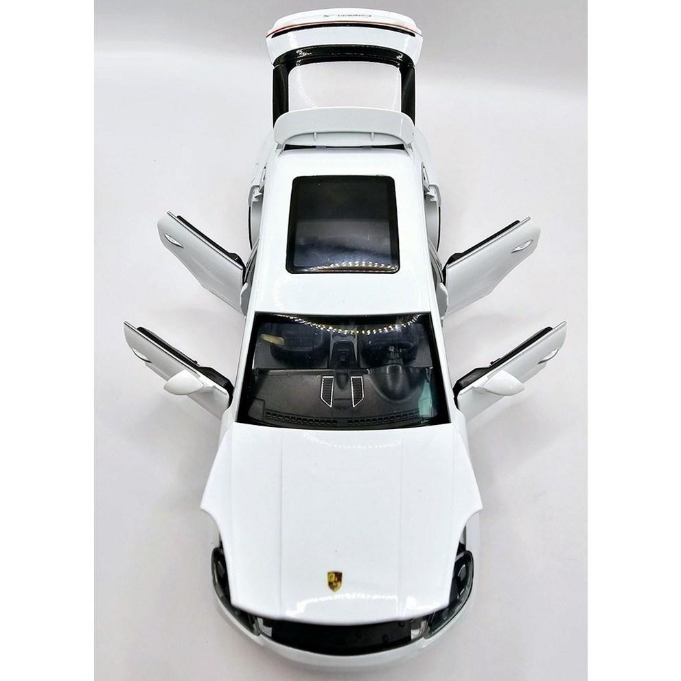 Porsche Cayenne S 1:Kovový model auta v měřítku 24