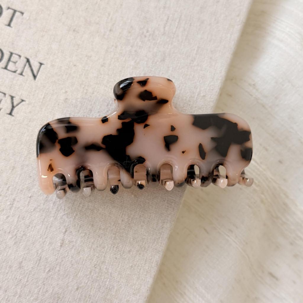 Korean High-End Acetate Claw Clip, Bun Hairpin, Shark Clip, Retro Ponytail Hair Accessory for Women
