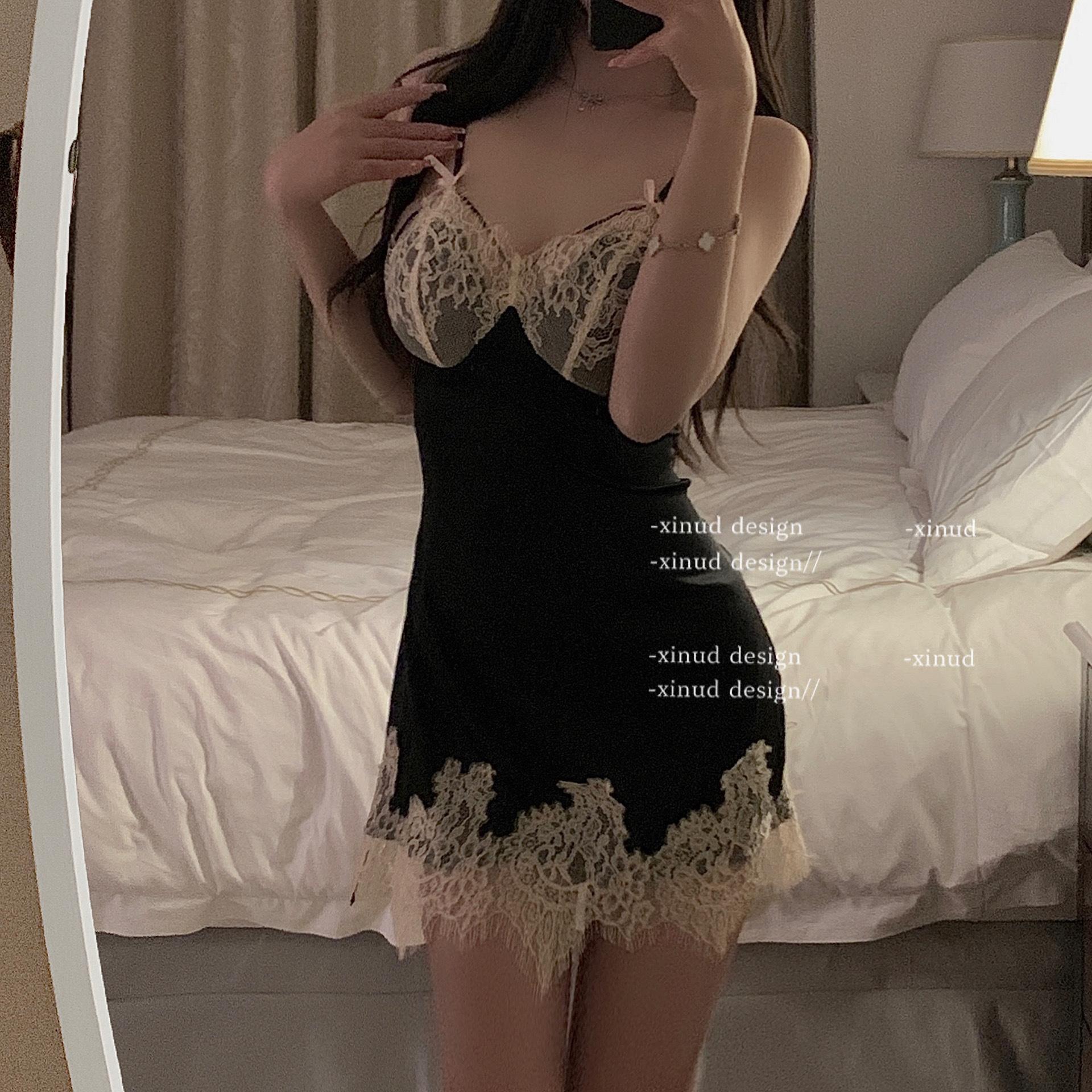 

Satin autumn and winter sexy hollow lace French suspender nightdress backless mesh thin pajamas women One size fits all【 40-55kg 】
