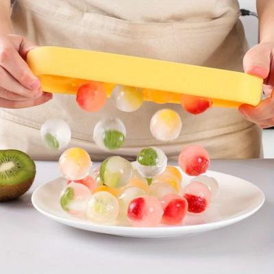 Silikon-Eiswürfelformen Erzeugen Sie Perfekt Runde Eiskugeln mit Unseren Einzigartigen Silikon-Eisballformen Halten Sie Ihre Getränke Kalt