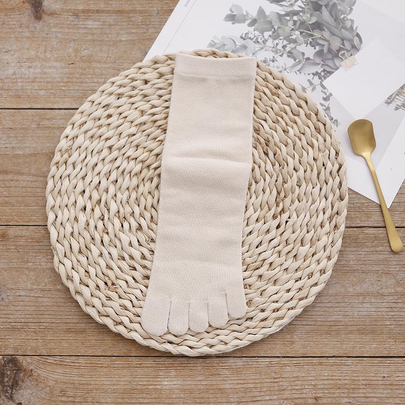 

Women s Colorful Cotton Five-Toe Mid-Calf Socks - Sweat-Absorbing, Warm, Versatile for Spring, Autumn, Winter. One Size