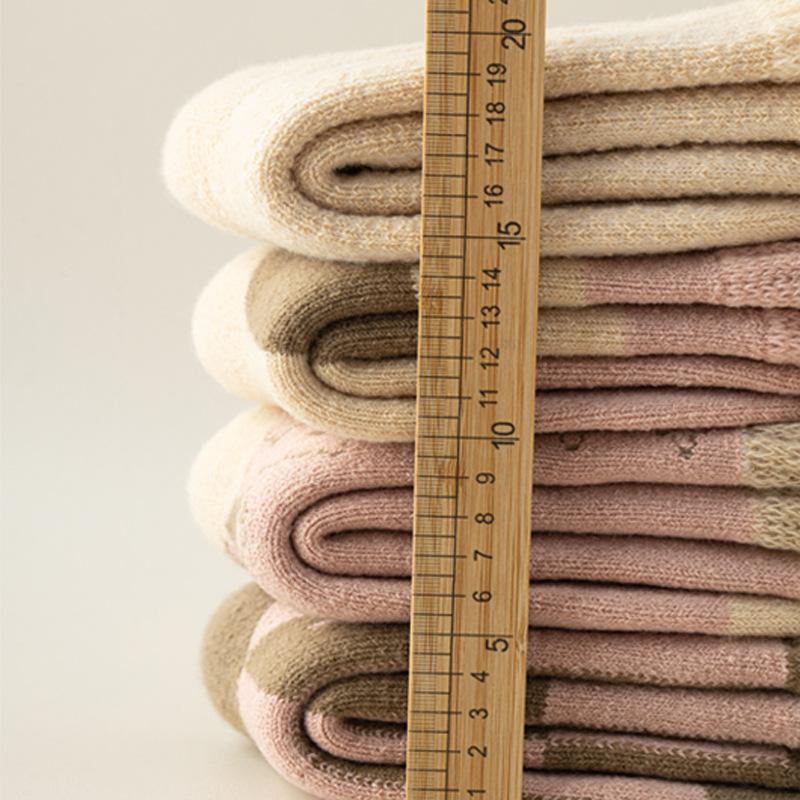 5/10 Pairs Casual Thickened Socks for Women Winter Ultra Thick Fleece Lined Socks Winter Cold Resistant Wool Socks for Women Home Warmth Floor Socks