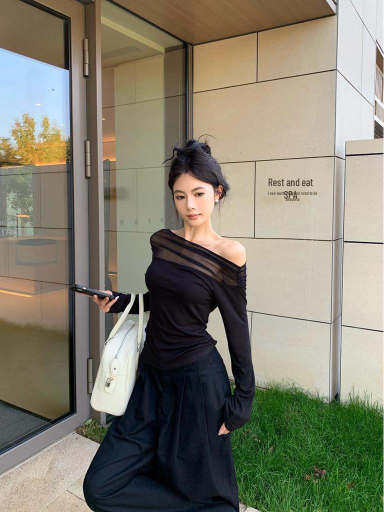 Mesh Black Patchwork One-Shoulder Long-Sleeve Crop Top