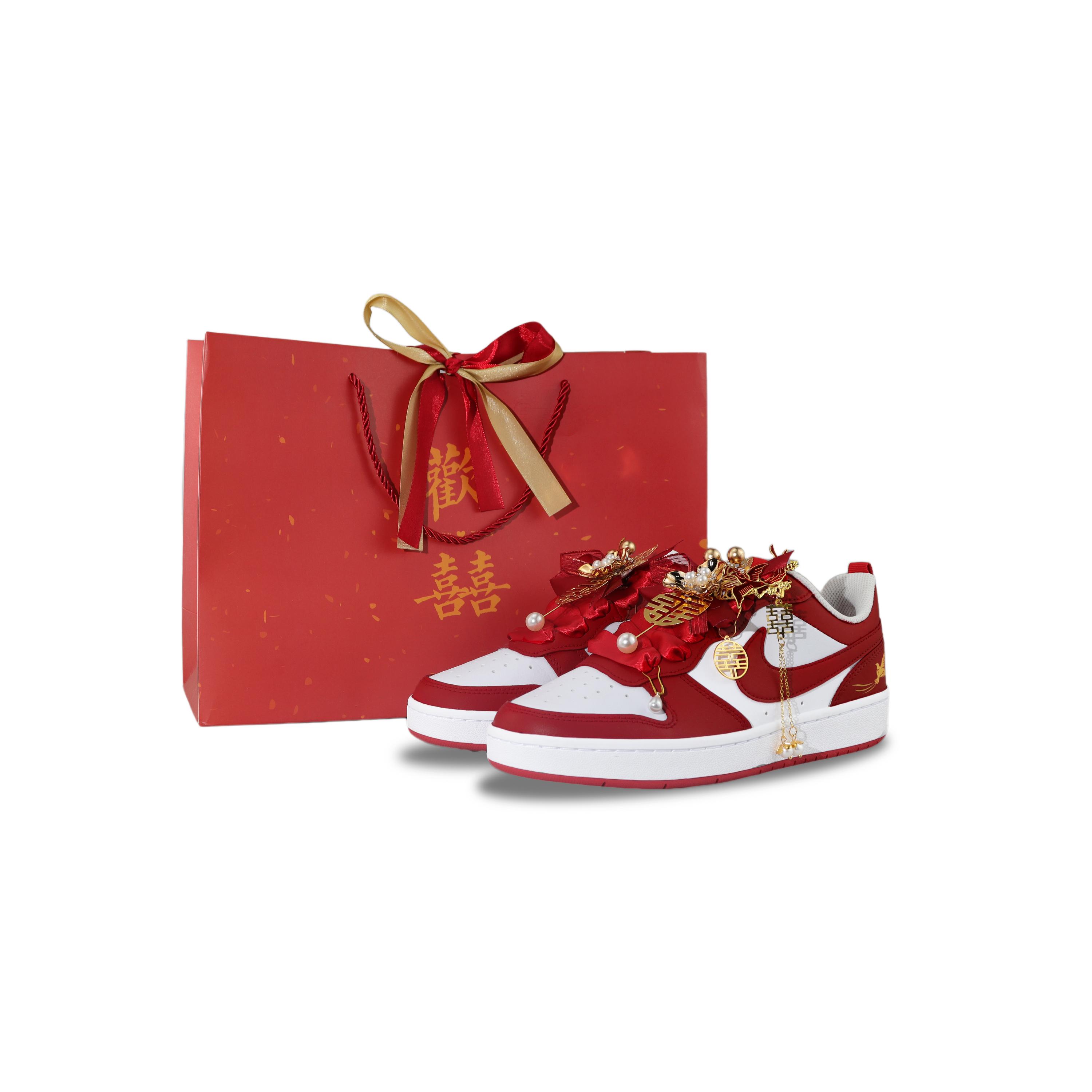 

Nike Court Borough 2 Slip Resistant Abrasion Resistant Low top Skateboard Shoes Women s Red BQ5448-103(Team840-) 36
