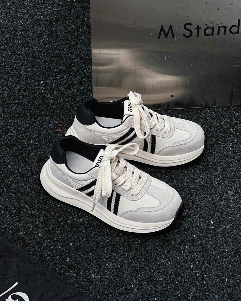 

Versatile original black and white lightweight soft sole heightening casual dad shoes 2025 new mesh breathable sports shoes women s summer 39 чёрный