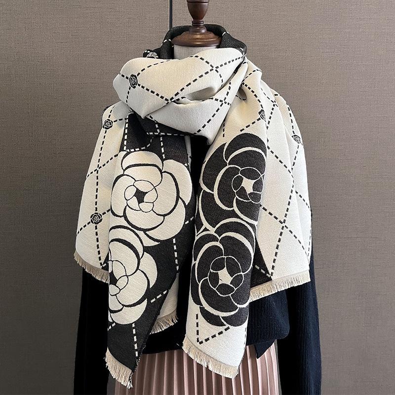 Fashion Winter Warm Cashmere Shawl Scarf for Women Design Neckerchief Pashmina Head Scarves Wrap Femal Poncho Echarpe Bandana