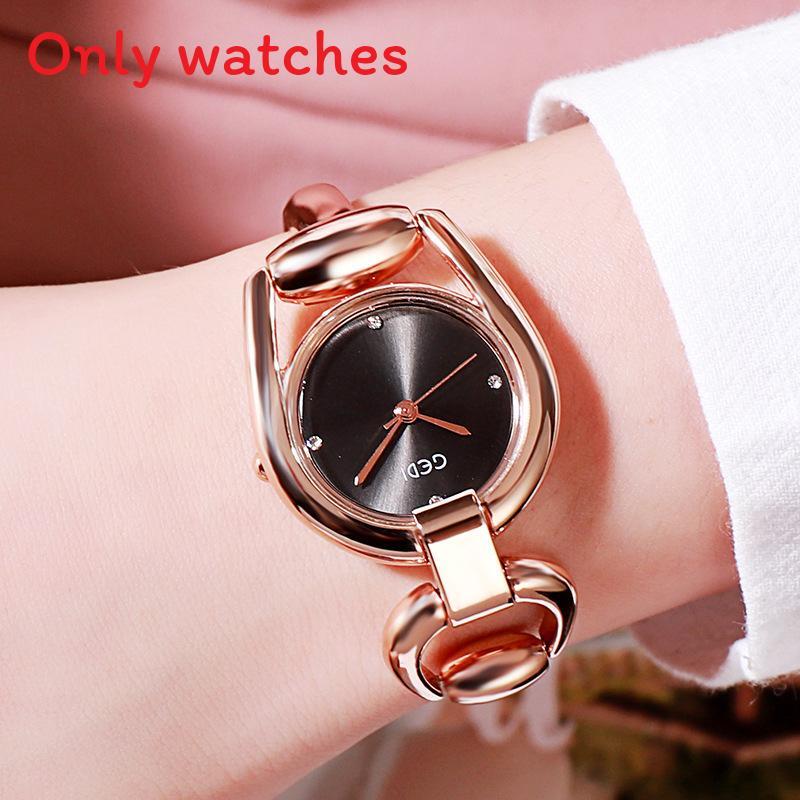 Fashion Ladies Quartz Watch With Alloy Bracelet And Rhinestone Decor For Casual Wear