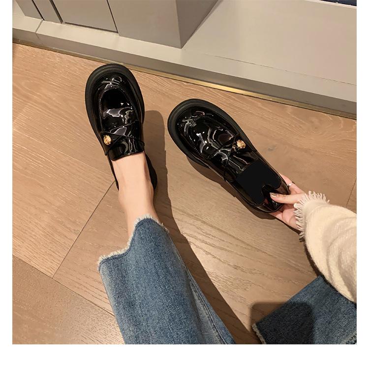 Sheepskin version~ super soft leather platform loafers women's small gold buckle thick heel single shoes black British lazy small leather shoes