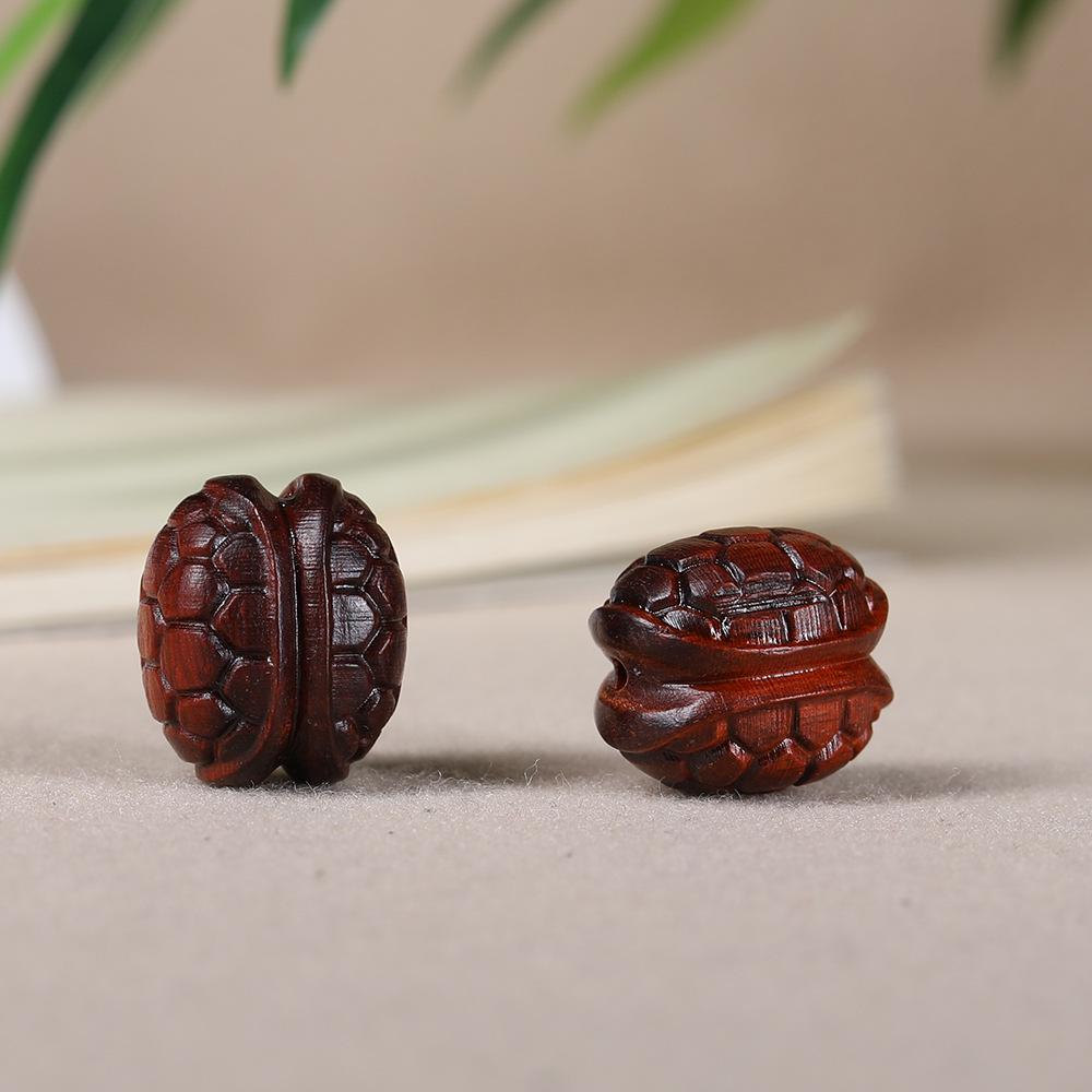 Rosewood Carved Tortoise Shell Bead Keychain Pendant