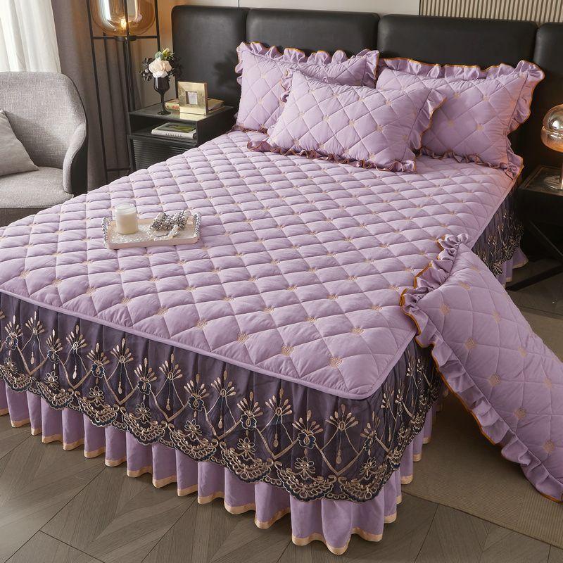 3pcs Korean Style Princess Bed Skirt Set, European Lace Edge Bedspread with Pillow Shams Contemporary Embroidered Lace Bedding Protector