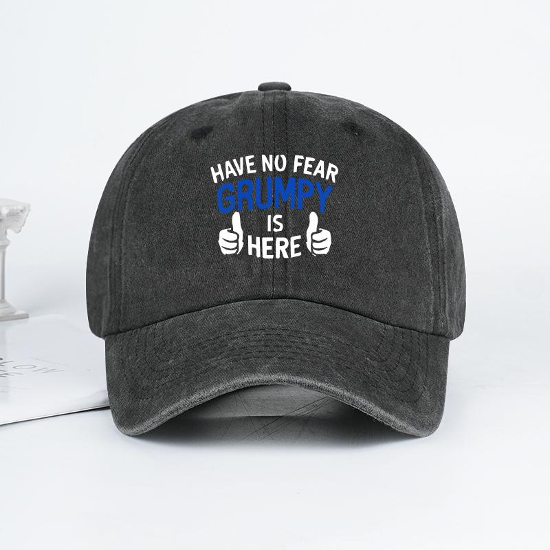 

“Have No Fear Grumpy Is Here” Slogan Thumbs-Up Print Washed Baseball Cap Soft, Comfortable, Lightweight, Breathable Humorous, Wi