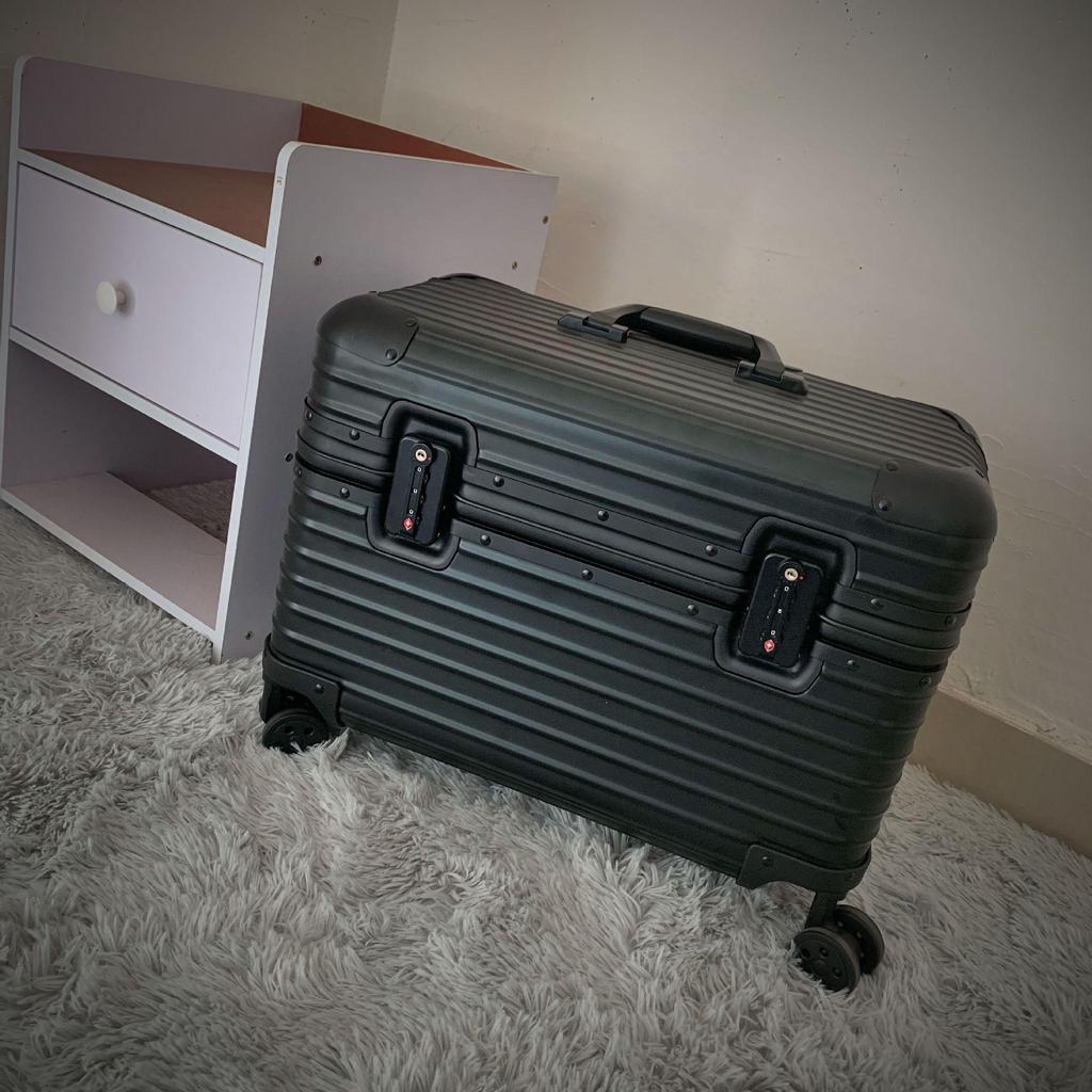 Aluminum-Magnesium Alloy Multi-Functional Carry-on Trolley Suitcase for Photography