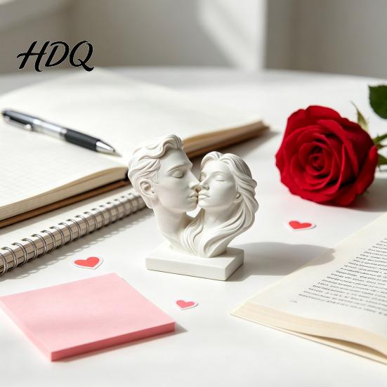 Modern Romantic Statue 3D Printed Couple Hugging Kissing Statue Minimalist Art Sculpture Matte White Bust Figurine for Desk Shelf Home Decor