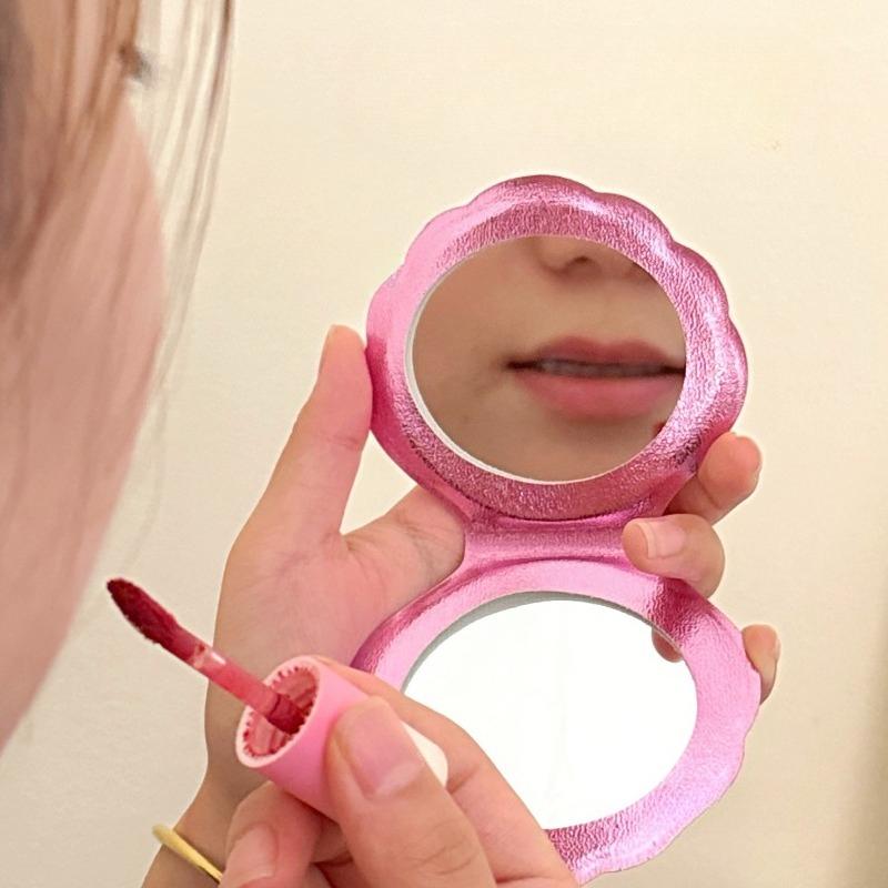 1 adet taşınabilir yuvarlak cep katlanır makyaj aynaları kızlar kadınlar için Mini cep makyaj masası aynası şekillendirici aksesuarları 4 renk