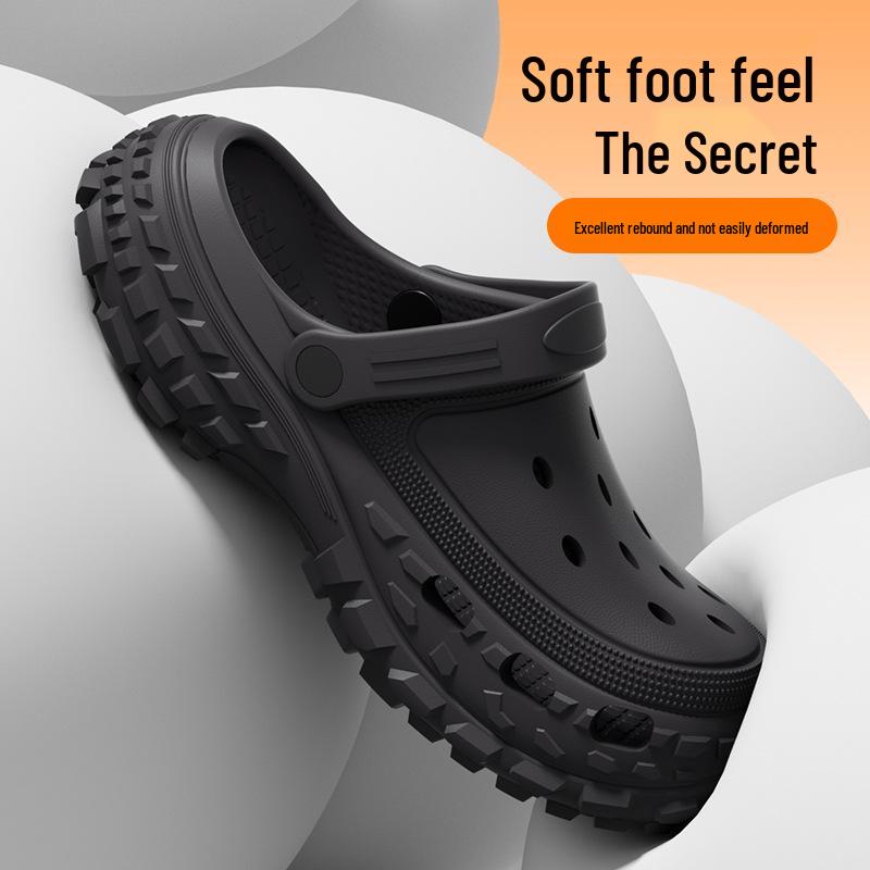 Men's 2024 EVA Beach Shoes: Anti-Slip, Odor-Resistant Closed-Toe Slippers for Summer Outdoor Wear.