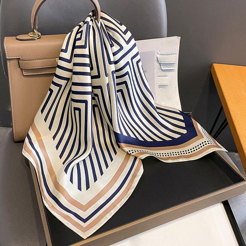 Fashion 100% Nature Real Silk Square Scarf Women Female Foualrd Neckerchief Summer Beach Scarves Shawl Bandana Hijab Pashmina