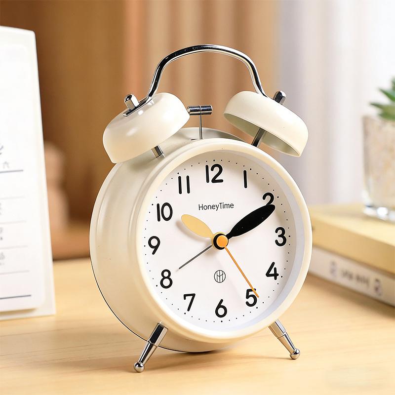 

Wake-Up Alarm Clock for Kids: High Volume, Perfect for Students Bedside or Desk 13*8*4.5CM бежевый