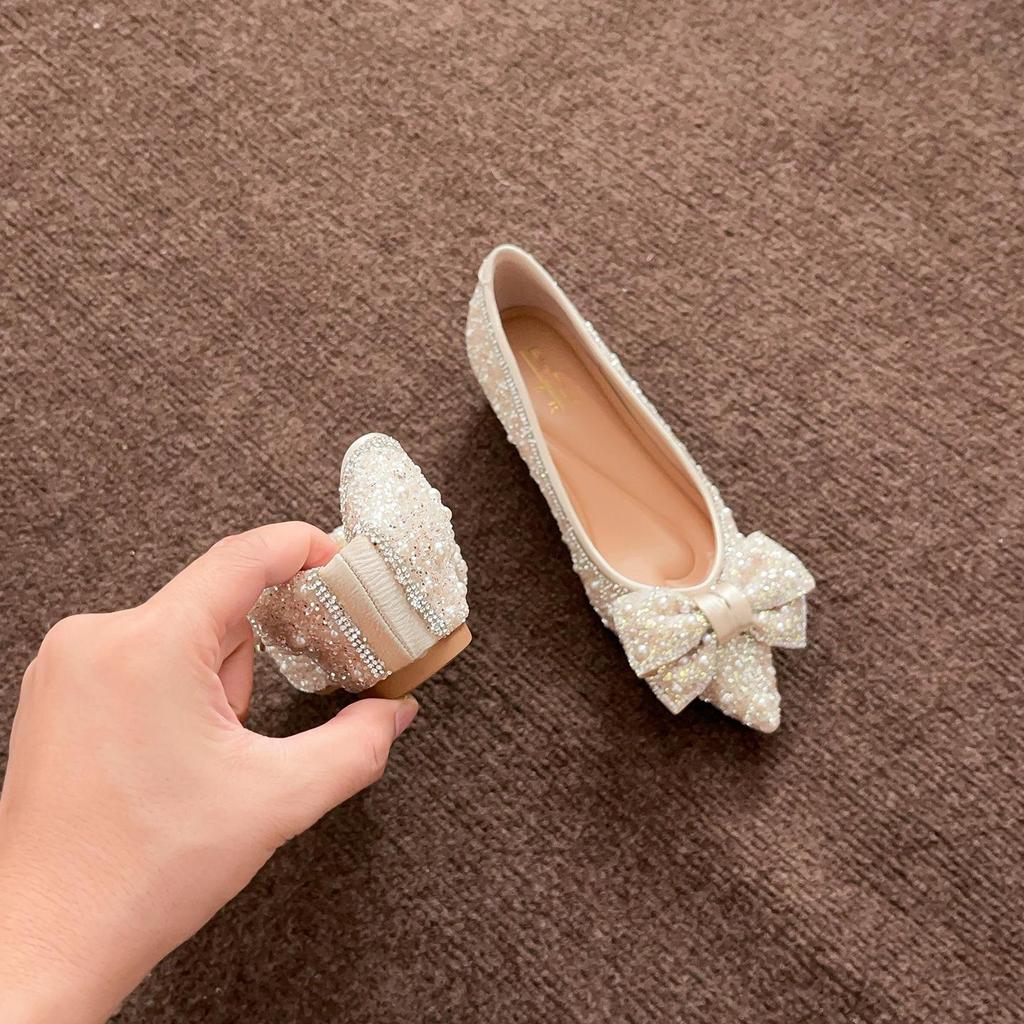 A33-3 Women's French Exquisite Rhinestone Pointed Toe Flat Shoes - Comfortable & Elegant for Banquets