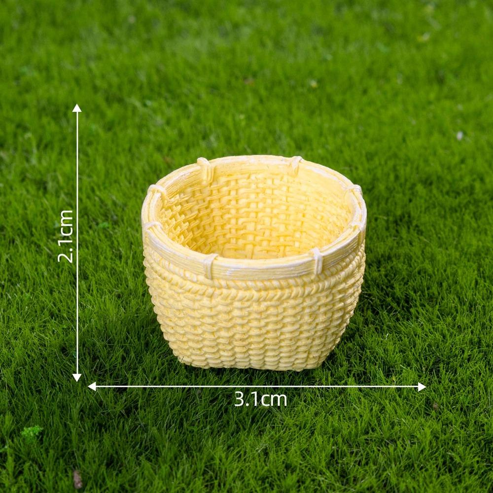 

2pcs 3-4cm Bamboo Basket Chair Dustpan Mini Dollhouse Simulation Decoration Dolls House Accessories 10