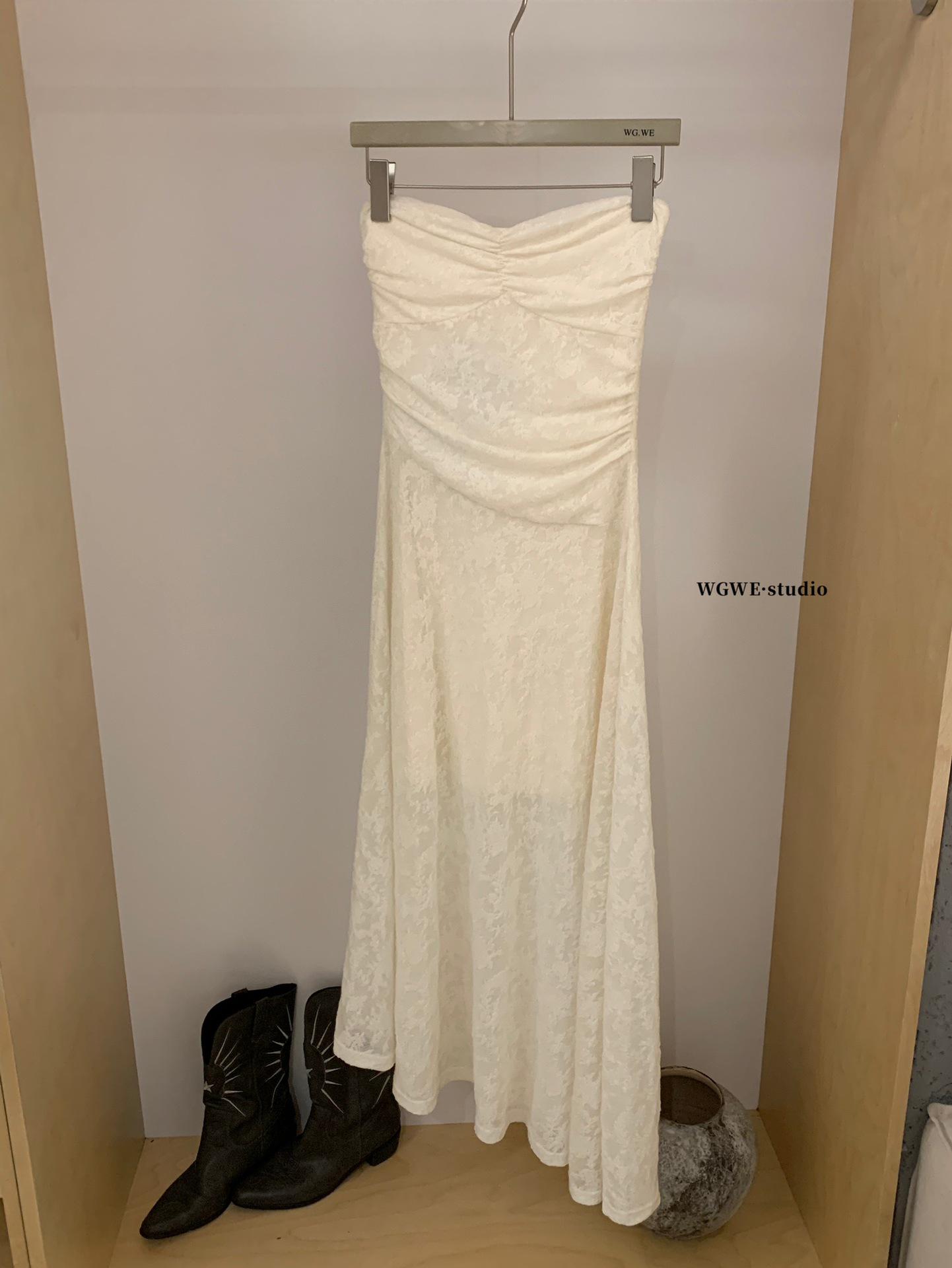 

WGWE8880 Guangzhou Trendy Strapless Lace Dress—New Spring/Summer Arrival, High-End Waist-Cinched Long Dress Small бежевый