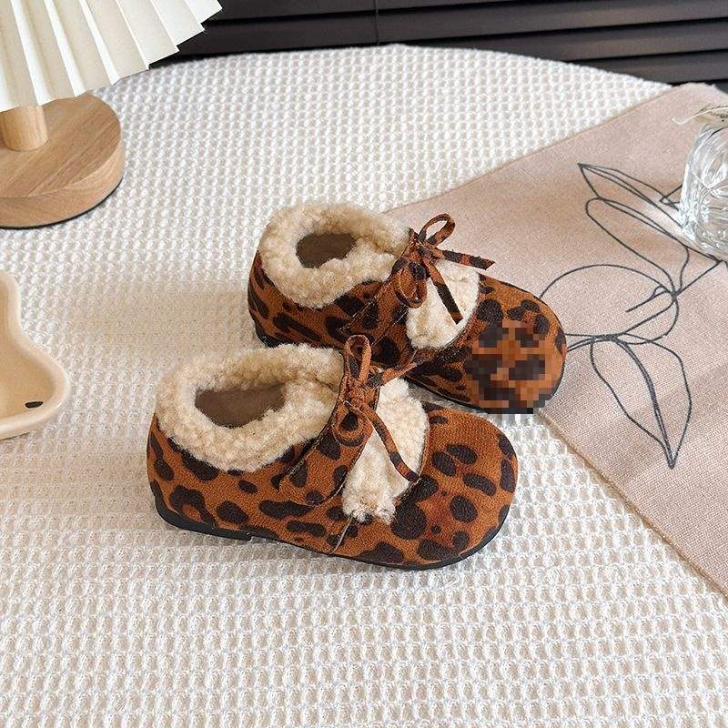 

Thermal cotton Birkenstock girls soft-soled Shu 2025 new velvet winter girls soft-soled fluffy baby cotton shoes 25 yards inner length about 15.5cm леопардовый