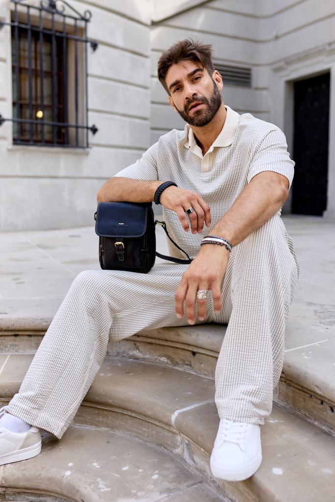 Men's leather shoulder bag - Peterson