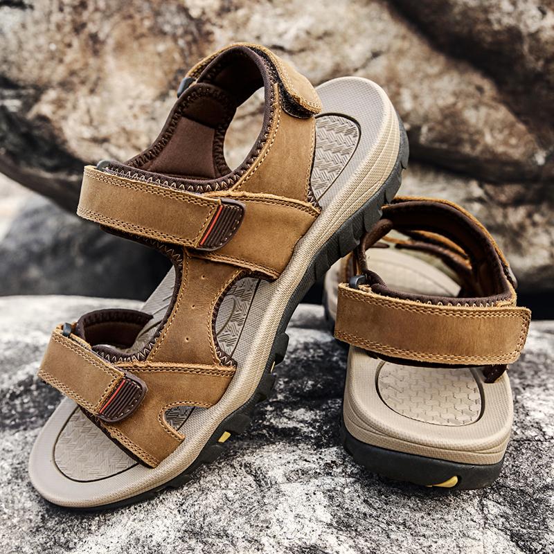 Newest Classic Mens Sandals Summer Luxury Brand Genuine Leather Sandals Men Outdoor Shoes Man Casual Lightweight Fashion Sneakers