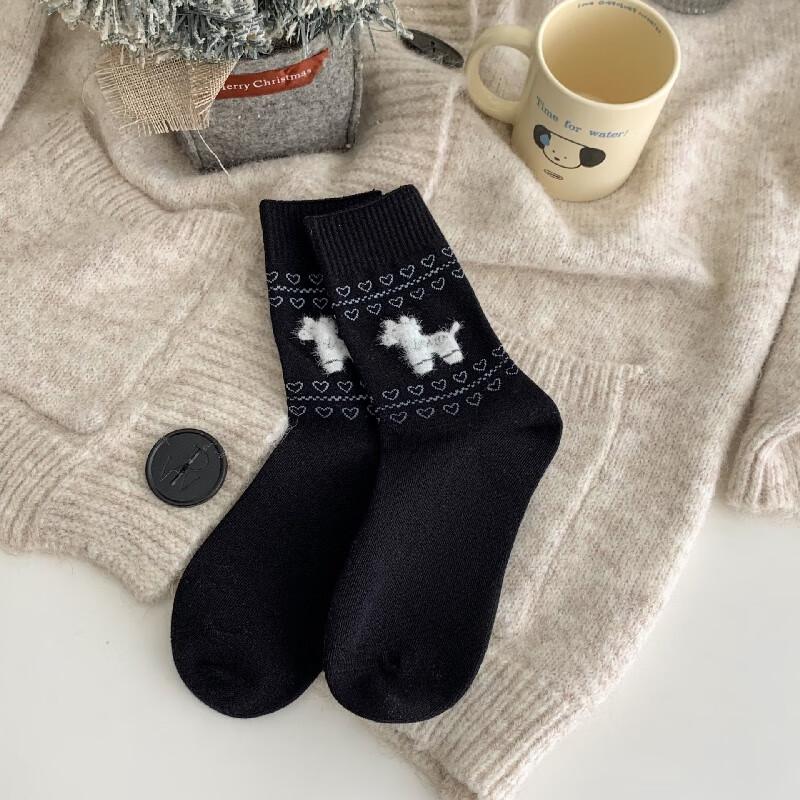 Women s Pure Cotton Mid-Calf Embroidered Socks