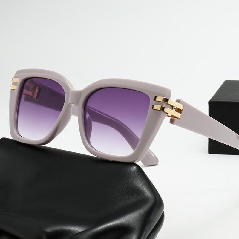 Classic Luxury Brand Designer Vintage Square Sunglasses Women For Men Sun Glasses Punk Rivet Sexy Ladies Popular Shades UV400