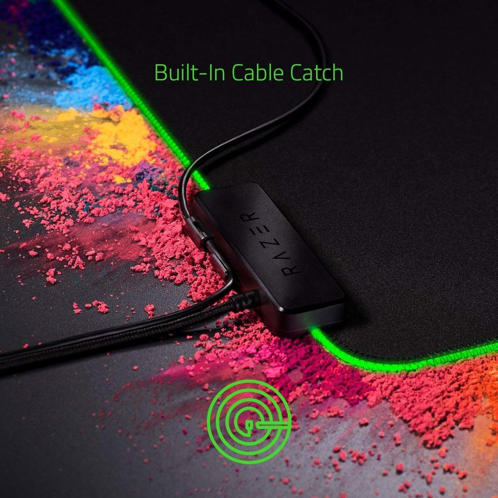 Razer Goliathus Chroma LED Cloth Gaming Mouse Pad Authorized Distributor - [Japan Warranty] RZ02-02500100-R3M1