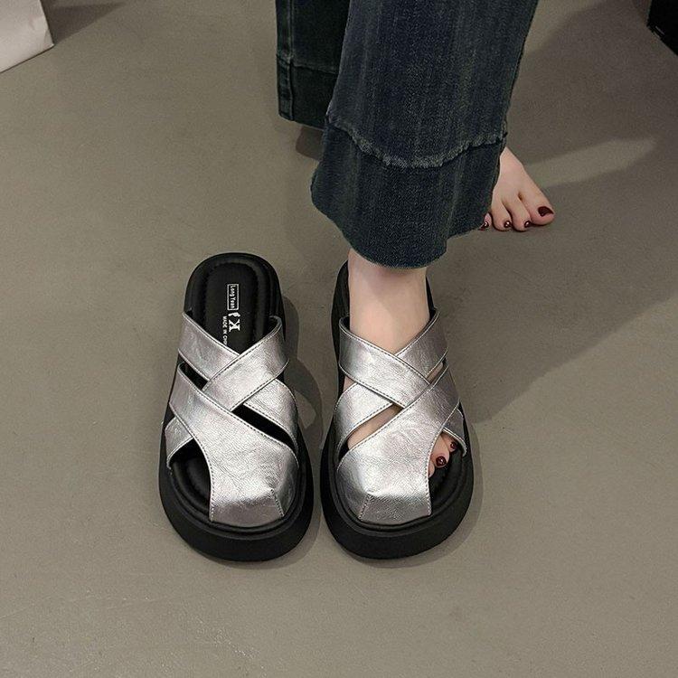 Baotou Half Slippers Women's Outer Wear In the Summer of 2025 New Platform Roman Shoes Comfortable and Fashionable Versatile Medium Heel Sandals