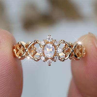 Delicato colore oro cavo bellissimo fiore bianco zircone anelli per le donne gioielli di moda