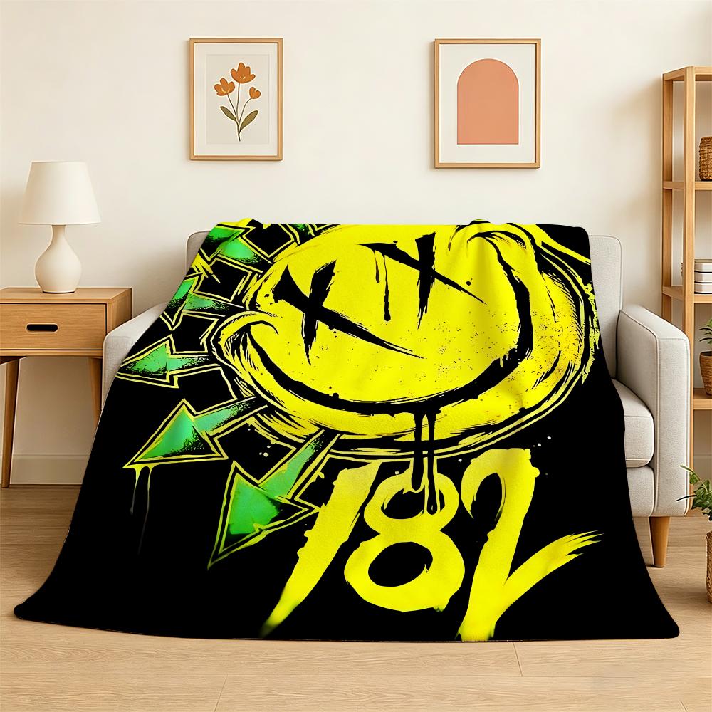 Band blink 182 Throw 240g Flannel Blanket Lightweight Soft Skin-friendly Summer Thin Throw Blanket 75X95CM