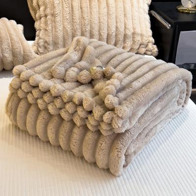 Faux Rabbit Fur Blanket Plush Cozy Throw Blanket Fluffy Bubble Blanket Warm Thick Furry Blanket for Couch Bed Living Room