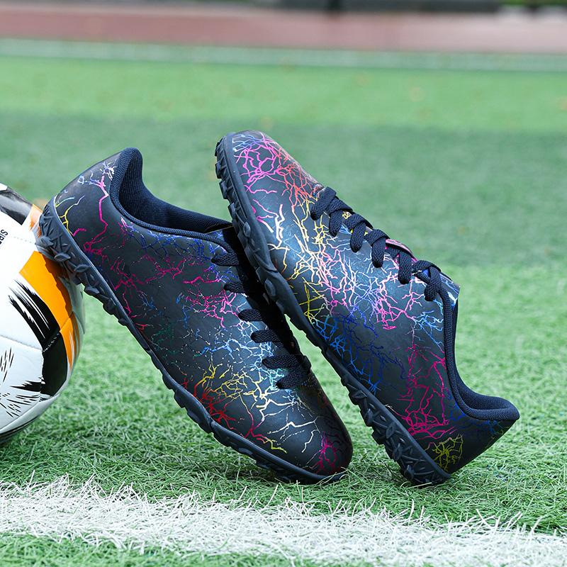 Młodzieżowe Buty Piłkarskie Nowe Profesjonalne Buty Treningowe Piłkarskie Antypoślizgowe Wygodne Buty Piłkarskie na Sztuczną Murawę dla Mężczyzny