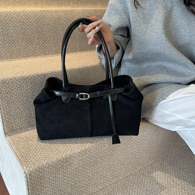Spring and Summer Handbag Women's New Retro Fashion Tote Bag Casual Simple Casual Texture Shoulder Bag