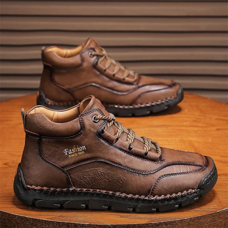 Men's Hand-Sewn High-Top Shoes Outdoor Short Boots Non-Slip Leather Men's Hiking Boots Classic Male Motorcycle Ankle Boots Botas