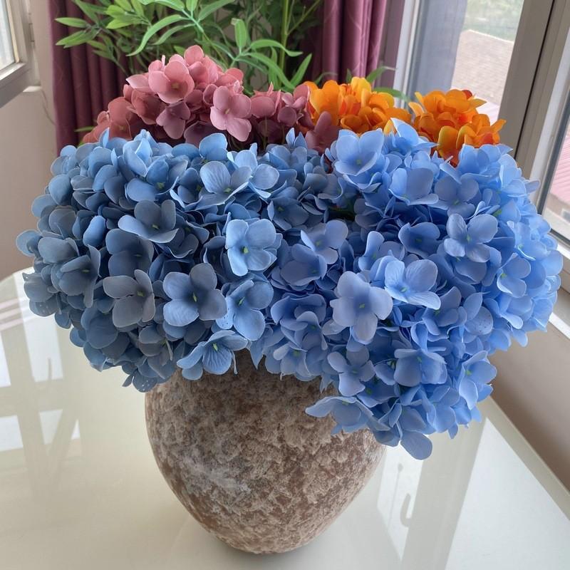 Hydrangea Flower Bouquet With Embroidered Ball Handles For Wedding And Hotel Decor