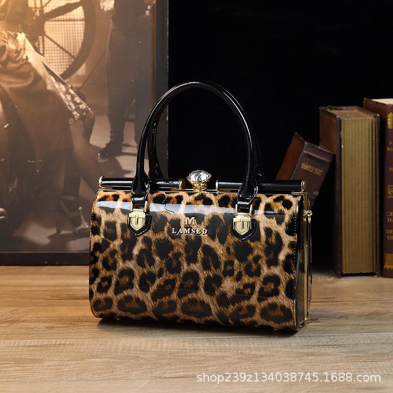 Large Capacity Women's Bag High-end Shaped Bag Handbag Leopard Print Women's Bag In Stock Wholesale Factory Direct Sale Crossbody