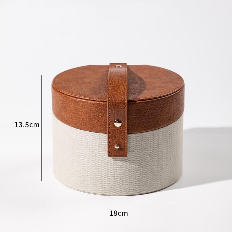 

Luxury Handheld Makeup Bag with Mirror Jewelry and Miscellaneous Storage Bucket Portable High end Cosmetics Storage Box