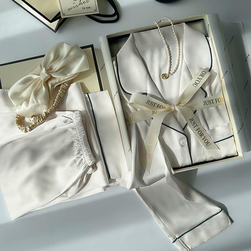 Ice Silk Pajamas Women'S Spring And Autumn High-End Long-Sleeved Solid Color Simple Style Loungewear Suit Can Be Worn Outside, Real Shot